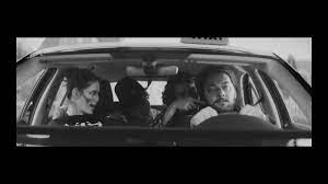 Emblémem a tradiční ochrannou známkou skupiny raiffeisen je zvláštní architektonický prvek: Raiffeisen Bank Cz Respect Tvc 2019 Youtube