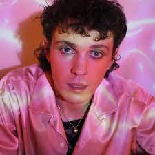He makes videos on multiple different topics, most notably strange canadian tv shows, and seventeen's series bestie picks bae. Kurtis Conner Youtuber Wiki Bio Age Height Weight Girlfriend Net Worth Family Facts Starsgab
