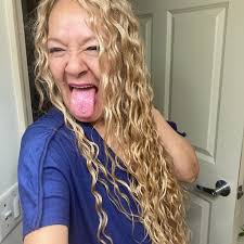 I had a pucca shell necklace in jr high school Another sign I was sure made  me one of the cool kids 😜