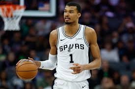 Photo Victor Wembanyama en tête du pointage MVP de la NBA devant ...