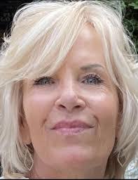 Debbie Witt's Instagram, Twitter & Facebook