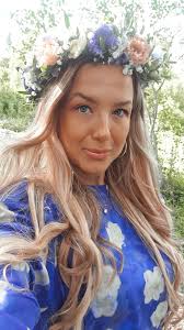 Glad midsommar! 😍💙🩷🤍💚🧚‍♀️ 🍓 Magnolia Blommor & Interiör #Jämtland  #Midsommar #Sweden