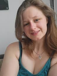 Rose Lira's Instagram, Twitter & Facebook