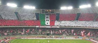 Il presidente biancorosso ha parlato anche del ritorno allo stadio dei tifosi e degli eventuali rimborsi agli abbonati com'è noto. Stadio San Nicola Guide F C Bari 1908 Football Tripper
