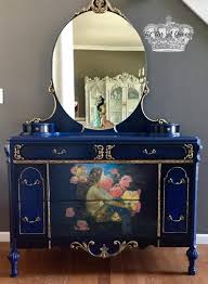 Pin By Ruzana Abazova On Furneture In 2020 Wise Owl Paint Thrift Store Crafts Thrift Store Diy Projects