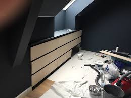 Echa un vistazo a nuestras ideas para el dormitorio y encontrarás toda la decoración que te gustas y mucha inspiración para dormitorios pequeños y grandes. This Loft Storage Hack Is Anything But Ordinary Ikea Hackers
