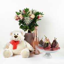 Maybe you would like to learn more about one of these? Flower Gift Combos Pure Chic Flowers Champagne Gift Heart Thorn Usa