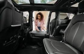 5 Used Vehicles With Surprisingly High Towing Capacity - The Car Guide