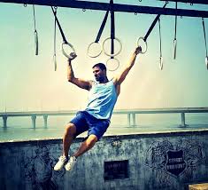 Akshay Kumar S Fitness Routine How To Be Fit At 30 40 And 50 Rediff Com Get Ahead Akshay kumar's latest workout video is akshay kumar's video has garnered over 1,316,655 views.