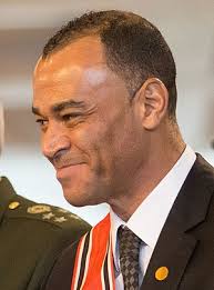 Associazione calcio milan lost their supremacy of italian football, finishing just fourth in serie a, also losing the champions league final to ajax. Cafu Wikiwand