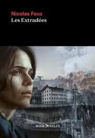 Les touristes du désastre YUN KO EUN LA CROISEE 9782413030003 LITTERATURE  POLICIERS