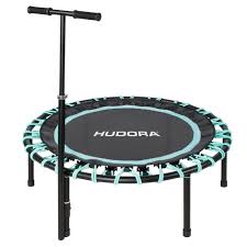Da drängt sich doch der gedanke auf, gemeinsam mit der gesamten familie etwas im eigenen garten zu unternehmen, beispielsweise trampolin. Hudora Trampolin Die Besten Modelle Fur Jung Und Alt Indoor Outdoor