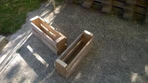 Bac à compost fait à partir du devant un foyer j'ai trouvé dans la poubelle des voisins et un dérapage en bois gratuit.étape 1: Bac A Fleurs Ou Jardiniere En Palettes Et Astuce Semis Le Blog De Ma Ger De