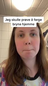 Mislykka forsøk dette her😅 Følg med og se hva som skjer, bedre lykke neste  gang si🙉 #fargebryn #bryn #eyebrows #sofiesverden #fyp #brynsfarge  #refectocil #fypシ #viral
