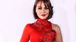 Gaby spanic regresa al teatro con '¡ay por favor! La Usurpadora Filtran Imagen Del Doble De Gaby Spanic No Era Daniela Spanic Show News