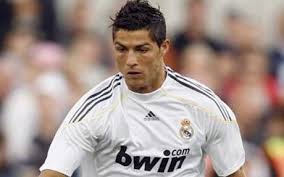 (cause i can link them) Cristiano Ronaldo Was Cheap For 80m Says Roy Keane