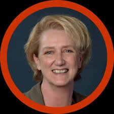 Vanmiddag hebben we de nieuwe naam van onze fusiestichting voor onze  collega's onthuld. Wat ben ik trots op de mooie naam en het prachtige logo,  met dank aan Christian Knaap van NAEM