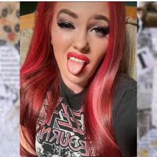 What editor software is good for beginners?