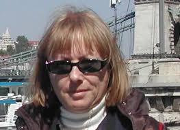 Annie PENG (PENCALET), 67 ans (VOISINS LE BRETONNEUX, DOUARNENEZ)