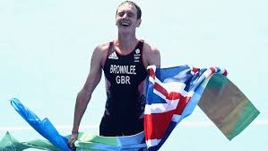 Exhausted briton jonny brownlee needed to be helped over the finish line by brother alistair in a dramatic end to the triathlon world series in mexico. Alistair Brownlee Double Olympic Triathlon Champion Moves Up To Ironman Olympictalk Nbc Sports
