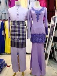 Clothing (brand) in ampang, kuala lumpur. Baju Kurung Couple Women S Fashion Muslimah Fashion Baju Kurung Sets On Carousell
