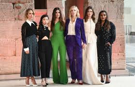 Click here to download full movie. Ocean S 8 Gives A Nod To Ocean S Eleven Scene In Exclusive Clip Complex