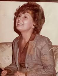 Lois Reilly Obituary