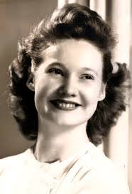 Gigi Hall's Instagram, Twitter & Facebook