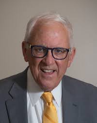 David E. Dix says Victor Vigluicci served with integrity, expertise