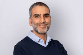 Using Creativity to Get Ahead in Business: Exclusive Interview with Cameron  Morey, CEO of LightUp Masks