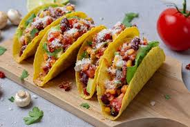 vegane tacos mit soja hackfleisch tomaten avocado und pilzen sind im handumdrehen zubereitet frisch knackig und me vegane tacos lecker orientalisches essen