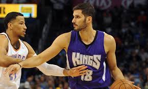 He will face his former team monday night at oracle arena. Kings Trying To Keep Omri Casspi Basketball Insiders Nba Rumors And Basketball News