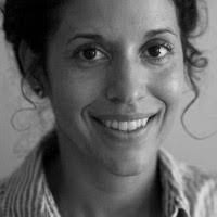 60+ perfiles de «Monique»