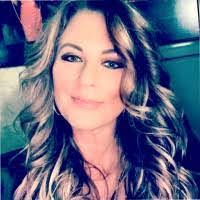 Audrey Deering's Instagram, Twitter & Facebook