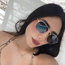 Angie Cote 🍒 (@cote.angie) • Threads, Say more