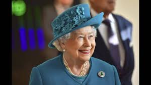 Η μαρία αντουανέτα ήταν βασίλισσα της γαλλίας. Einai H Basilissa Elisabet Apogonos Toy Mwame8 Cnn Gr