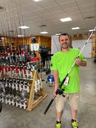 Thank you to the guys at Wayne's Woods and Water for the donated catfish  combo!!! It's an Ugly Stick Catfish series rod with a Daiwa Millionaire  Classic UTD 250. And guess what?!