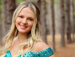 tyler county Dogwood parade, coronation this weekend