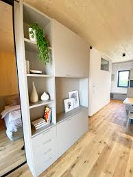 Flatbee ist eine immobilien suchmaschine für 100% provisionsfreie wohnungen & weitere immobilien in wien, graz, linz und anderen städten in österreich. Casa Carlone Provisionsfreie Mietwohnung In 4030 Inz Casa Carlone Provisionsfreie Mobilierte Premium Mietwohnung In Linz Von Dostal Innenarchitektur