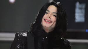 Potrivit los angeles times, artistul nu mai respira atunci cand paramedicii au sosit la resedinta sa din los angeles. Cum ArÄƒta De Fapt Michael Jackson Cand A Fost GÄƒsit Mort In CasÄƒ Detalii InfiorÄƒtoare Impact