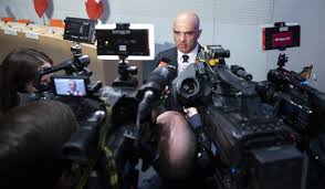 +41 58 377 88 92 situation en suisse. La Confederation Se Dit Prete Le Courrier