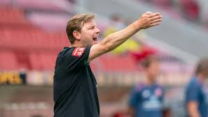 Die relegationsspiele sind überschattet von ausschreitungen und drohgebärden. Bundesliga News Kohfeldt Relegationsspiele Ein Geschenk