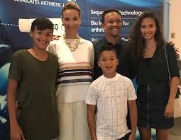His birthday, what he did before fame, his family life, fun trivia facts, popularity rankings, and more. Fandi Ahmad Super Dad Of 5 On Raising Active Kids And Keeping Your Kids Humble