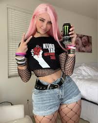 Sunny Ray [Sunnyrayyxo] Age, Career, Family, Net Worth, Height 2024 - Bio  Plimse