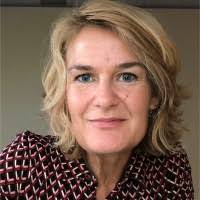 Laura Hardman's Instagram, Twitter & Facebook