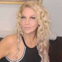 Cynthia Bonnell's Instagram, Twitter & Facebook