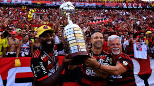 Enrique Cerezo y la pulla viral que escocerá a los culés: "Me gusta que haya goles, por eso me gusta jugar con el Barcelona"