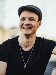 Daniel Kist's Instagram, Twitter & Facebook