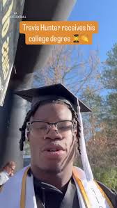 Graduation weekend for Travis Hunter and the Buffs 🔥 (via  @cubuffsfootball) #cfb #collegefootball #football #colorado #graduated