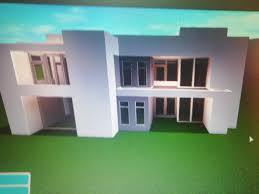 Pin by unasparkles on bloxburg house decorating ideas apartments simple plans home building design. Starting Outlines 10k Bloxburg